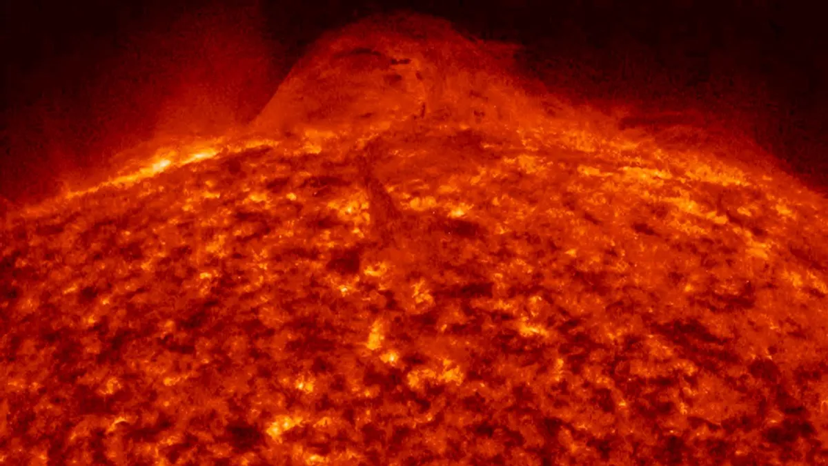 Si no hay oxígeno en el espacio, ¿cómo se quema el Sol?